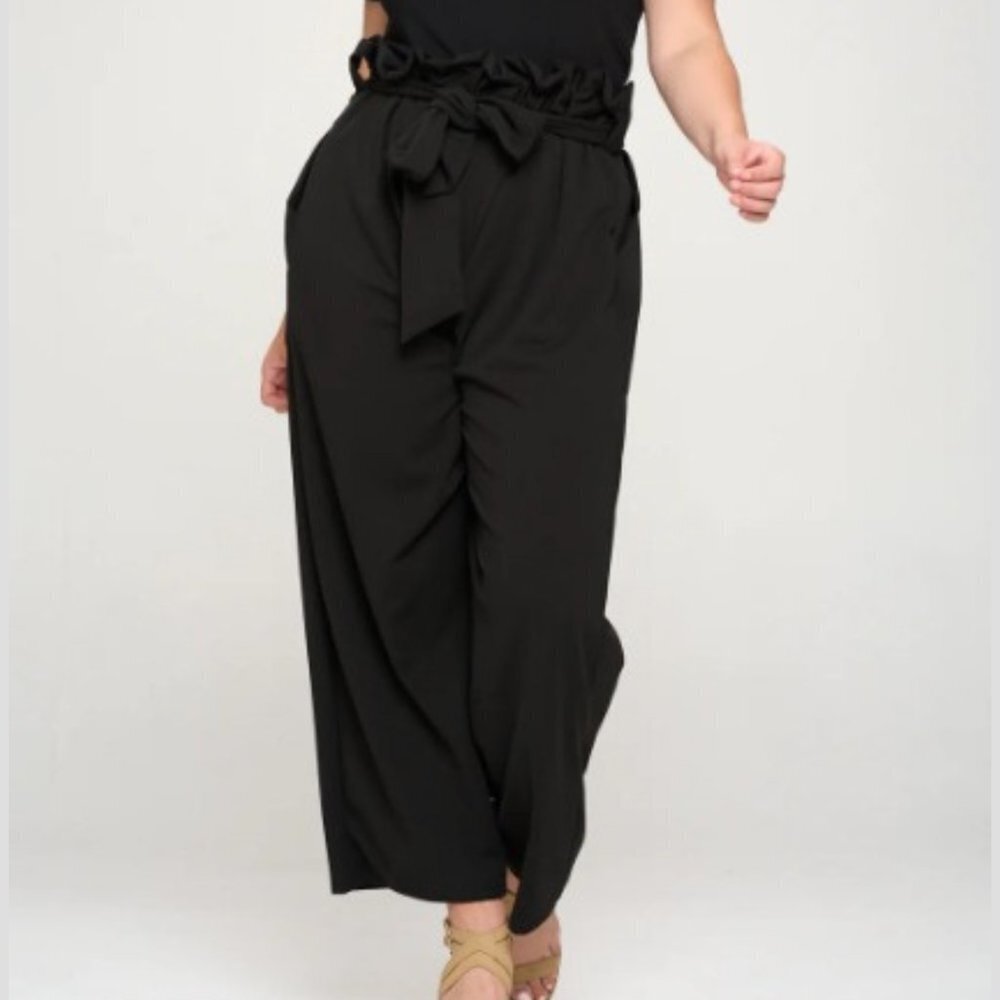 Livd Apparel Women's Plus Size Paperbag Tie Belt Pocket Pants - 2X